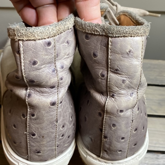 Marc Jacobs Men’sHi-top Leather Suede Sneaker Size 9 - Picture 3 of 10